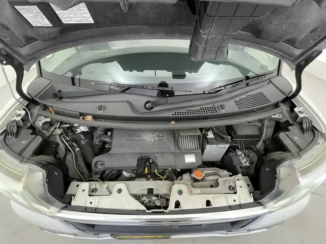 ダイハツ タント カスタム RS トップED SAⅡ 滋賀県 2016(平28)年 5.7万km パールホワイトⅢ 純正ナビ/Bluetooth/CD/DVD/フルセグTV/バックカメラ/両側電動スライドドア/ハーフレザー/ステアリングリモコン/アイドリングストップ/純正LEDヘッドライト/純正15インチアルミホイール/オートライト/スマートキー/スペアキー/ETC