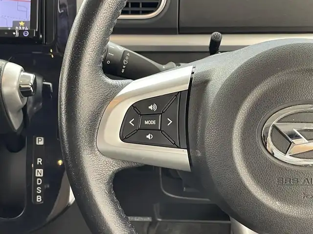 ダイハツ タント カスタム RS トップED SAⅡ 滋賀県 2016(平28)年 5.7万km パールホワイトⅢ 純正ナビ/Bluetooth/CD/DVD/フルセグTV/バックカメラ/両側電動スライドドア/ハーフレザー/ステアリングリモコン/アイドリングストップ/純正LEDヘッドライト/純正15インチアルミホイール/オートライト/スマートキー/スペアキー/ETC