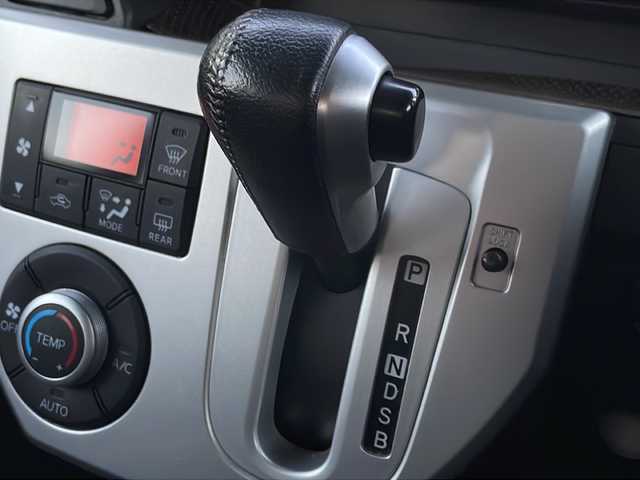 ダイハツ ウェイク G SA 岩手県 2015(平27)年 9.9万km プラムブラウンクリスタルマイカ ナビ フリップダウン 両側電動スライド ETC スマートアシスト フルセグTV Bluetooth再生 DVD再生機能 シートヒーター オートLEDヘッドライト フォグランプ 14インチAW 積込サマータイヤ付純正AW スマートキー