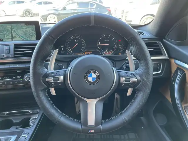 ＢＭＷ ４２０ｉ グランクーペ Mスポーツ 群馬県 2017(平29)年 7.7万km ミネラルグレー ワンオーナー　/純正９インチメモリーナビ　/バックカメラ　/フルセグ　/茶レザーシート　/前席シートヒーター　/ツインパワーターボ　/前席パワーシート　/木目調内装　/社外マフラー　/パドルシフト　/ＡＨＢ　/純正１９型ＡＷ/Bluetooth/LEDフォグランプ/アダプティブクルーズコントロール/シートセットポジションメモリー/アイドリングストップ/純正19インチアルミホイール/純正ETC/オートワイパー/BMWコネクティッドドライブ/本革ステアリング/純正フロアマット/AHB/電動格納ミラー/パワーステアリング/スマートキー