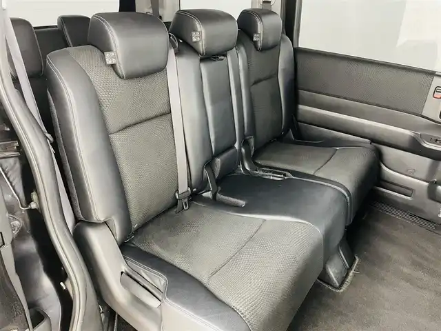 ホンダ ステップワゴン スパーダ Z クールスピリット 福島県 2013(平25)年 5万km プレミアムスパークルブラックパール 社外ナビ（MDV-737DT）/・フルセグTV/・BT.CD/DVD.USB.AM/FM/バックカメラ/両側パワースライドドア/ETC/革巻きステアリング/パドルシフト/純正AW/スマートキー/HIDヘッドライト/純正フロアマット/ドアバイザー/ウィンカーミラー/電動格納ミラー