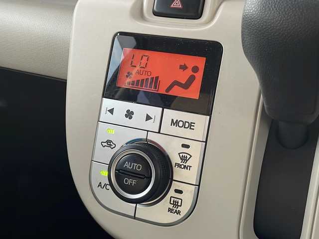 ダイハツ ムーヴ キャンバス G SA Ⅱ 新潟県 2017(平29)年 9.4万km パールホワイトⅢ/ナチュラルベージュマイカメタリック 2トーン 4WD/純正SDナビ(NSZN-X67D)/CD/DVD/BT/フルセグテレビ/バックカメラ/ETC/ドライブレコーダー/衝突被害軽減ブレーキ/レーンキープアシスト/両側パワースライドドア/ベンチシート/運転席シートヒーター /ステアリングスイッチ/スマートキー/プッシュスタート/LEDヘッドライト/オートライト/14インチ冬タイヤ車載