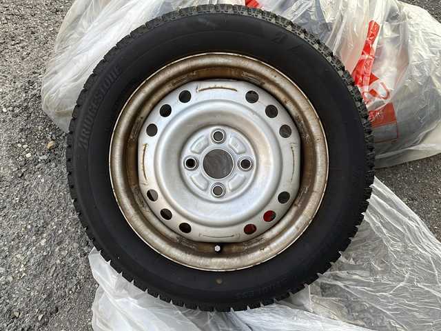 ダイハツ ムーヴ キャンバス G SA Ⅱ 新潟県 2017(平29)年 9.4万km パールホワイトⅢ/ナチュラルベージュマイカメタリック 2トーン 4WD/純正SDナビ(NSZN-X67D)/CD/DVD/BT/フルセグテレビ/バックカメラ/ETC/ドライブレコーダー/衝突被害軽減ブレーキ/レーンキープアシスト/両側パワースライドドア/ベンチシート/運転席シートヒーター /ステアリングスイッチ/スマートキー/プッシュスタート/LEDヘッドライト/オートライト/14インチ冬タイヤ車載