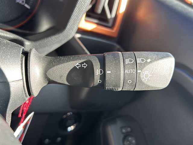 ダイハツ タフト G 鳥取県 2023(令5)年 1.2万km サンドベージュメタリック スマートアシスト/（全車標準装備、衝突回避支援ブレーキ機能など）/電動パーキングブレーキ/ステレオカメラ（新開発）/夜間歩行者検知機能/プッシュボタンスタート、キーフリーシステム/シートヒーター（運転席・助手席）/オートエアコン/電動格納ミラー/ガラスルーフ/LEDヘッドランプ/LEDフォグランプ/9インチスマホ連携ディスプレイオーディオ/ドラレコ/ETC