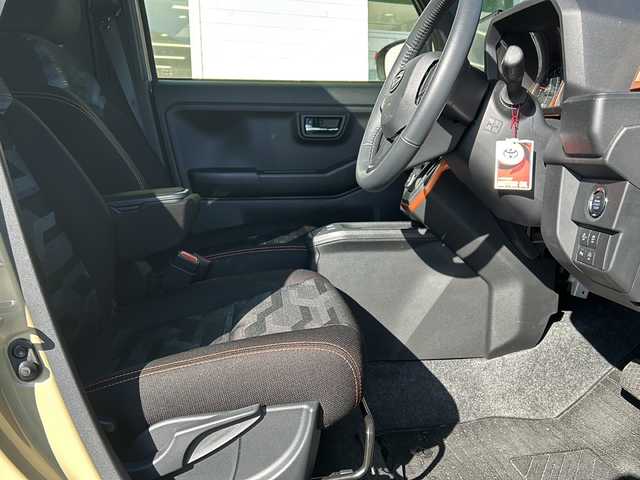 ダイハツ タフト G 鳥取県 2023(令5)年 1.2万km サンドベージュメタリック スマートアシスト/（全車標準装備、衝突回避支援ブレーキ機能など）/電動パーキングブレーキ/ステレオカメラ（新開発）/夜間歩行者検知機能/プッシュボタンスタート、キーフリーシステム/シートヒーター（運転席・助手席）/オートエアコン/電動格納ミラー/ガラスルーフ/LEDヘッドランプ/LEDフォグランプ/9インチスマホ連携ディスプレイオーディオ/ドラレコ/ETC