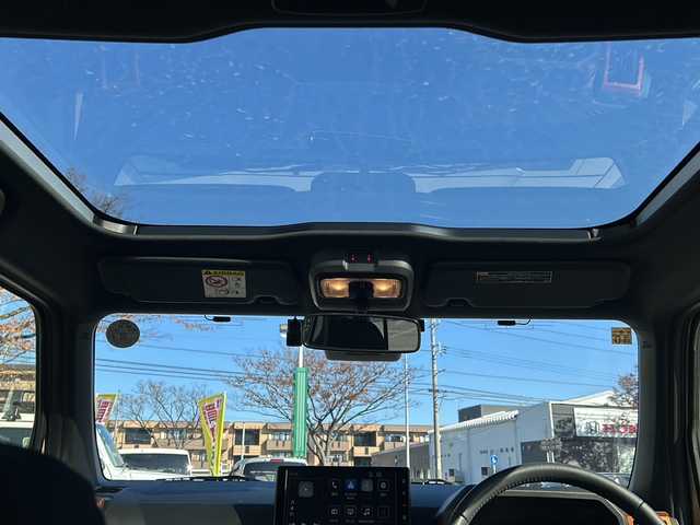 ダイハツ タフト G 鳥取県 2023(令5)年 1.2万km サンドベージュメタリック スマートアシスト/（全車標準装備、衝突回避支援ブレーキ機能など）/電動パーキングブレーキ/ステレオカメラ（新開発）/夜間歩行者検知機能/プッシュボタンスタート、キーフリーシステム/シートヒーター（運転席・助手席）/オートエアコン/電動格納ミラー/ガラスルーフ/LEDヘッドランプ/LEDフォグランプ/9インチスマホ連携ディスプレイオーディオ/ドラレコ/ETC