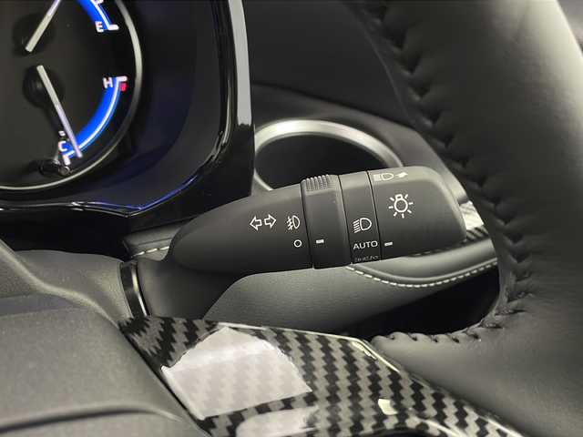 トヨタ ノア ハイブリッド S－Z 栃木県 2024(令6)年 0.4万km メタルストリームM 純正ナビ/（BT/CD/DVD/フルセグ/AM/FM/ミラーリング）/衝突軽減システム/全周囲カメラ/車線逸脱抑制機能/横滑り防止/レーダークルーズコントロール/後席モニター/パーキングサポート/クリアランナソー/ブラインドスポットモニター/両側パワースライドドア/インテリジェントルームミラー/シートヒーター/ステアリングヒーター/ビルトインETC2.0/ドライブレコーダー/純正アルミホイール/プッシュスタート/スマートキー