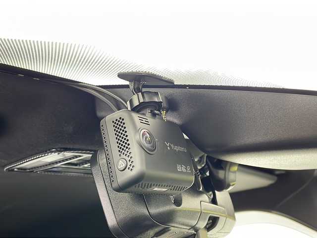 トヨタ ノア ハイブリッド S－Z 栃木県 2024(令6)年 0.4万km メタルストリームM 純正ナビ/（BT/CD/DVD/フルセグ/AM/FM/ミラーリング）/衝突軽減システム/全周囲カメラ/車線逸脱抑制機能/横滑り防止/レーダークルーズコントロール/後席モニター/パーキングサポート/クリアランナソー/ブラインドスポットモニター/両側パワースライドドア/インテリジェントルームミラー/シートヒーター/ステアリングヒーター/ビルトインETC2.0/ドライブレコーダー/純正アルミホイール/プッシュスタート/スマートキー