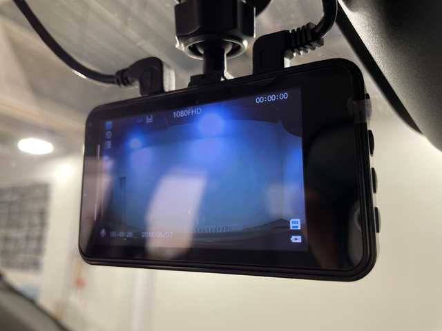 トヨタ パッソ X Lパッケージ 福岡県 2018(平30)年 4.9万km ブラックマイカメタリック 社外メモリナビ/・CD/DVD/BT/フルセグTV/・バックモニター/トヨタセーフティセンス/・プリクラッシュセーフティ/・レーンディパーチャーアラート/・オートハイビーム/クリアランスソナー/ドライブレコーダー前後/ETC/スマートキー/・プッシュスタート/オートライト/ステアリングリモコン/アイドリングストップ/電動格納ミラー/フロアマット/ドアバイザー