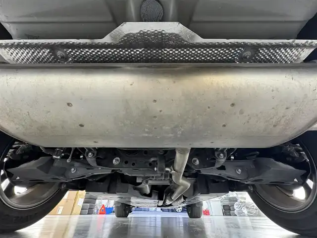 トヨタ ＲＡＶ４ G Zパッケージ 滋賀県 2020(令2)年 4.5万km ホワイトパールクリスタルシャイン 社外９インチナビ/(CD/DVDSD/フルセグTV/Bluetooth)/サンルーフ/クリアランスソナー/ブラインドスポットモニター/レーダークルーズコントロール/バックカメラ/パワーバックドア/ETC/シートヒーター/ステアリングヒーター/前後ドライブレコーダー/オートライト/オートハイビーム/LEDヘッドライト