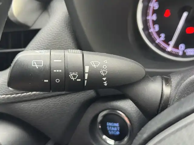 トヨタ ＲＡＶ４ G Zパッケージ 滋賀県 2020(令2)年 4.5万km ホワイトパールクリスタルシャイン 社外９インチナビ/(CD/DVDSD/フルセグTV/Bluetooth)/サンルーフ/クリアランスソナー/ブラインドスポットモニター/レーダークルーズコントロール/バックカメラ/パワーバックドア/ETC/シートヒーター/ステアリングヒーター/前後ドライブレコーダー/オートライト/オートハイビーム/LEDヘッドライト