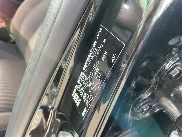 トヨタ アクア G 新潟県 2019(平31)年 8.1万km ブラックマイカ メモリナビ/バックカメラ/純正ホイール冬タイヤ/ウィンカーミラー/クルーズコントロール/ドアバイザー/プッシュスタート/ETC/フロアマット/走行モード/レベライザー/Bluetooth/ステアリングスイッチ/スペアキー1個