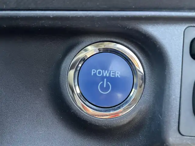 トヨタ アクア G 新潟県 2019(平31)年 8.1万km ブラックマイカ メモリナビ/バックカメラ/純正ホイール冬タイヤ/ウィンカーミラー/クルーズコントロール/ドアバイザー/プッシュスタート/ETC/フロアマット/走行モード/レベライザー/Bluetooth/ステアリングスイッチ/スペアキー1個