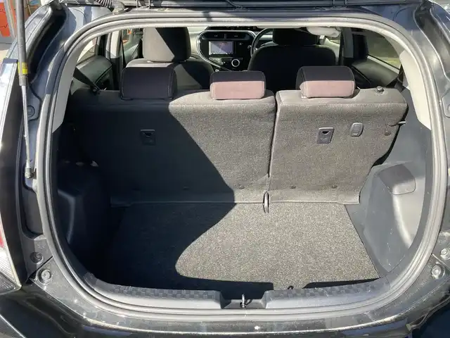 トヨタ アクア G 新潟県 2019(平31)年 8.1万km ブラックマイカ メモリナビ/バックカメラ/純正ホイール冬タイヤ/ウィンカーミラー/クルーズコントロール/ドアバイザー/プッシュスタート/ETC/フロアマット/走行モード/レベライザー/Bluetooth/ステアリングスイッチ/スペアキー1個