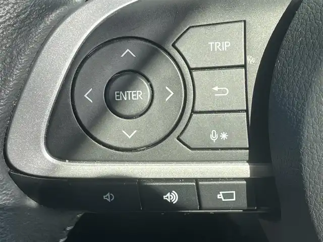 トヨタ ライズ Z 和歌山県 2020(令2)年 7.2万km ブラックマイカメタリック/シャイニングホワイトパール 純正ディスプレイオーディオ/全方位カメラ/ETC/シートヒーター/レーダークルコン/純正アルミ有/ステリモ/オートライト/リアフォグ/LEDヘッドライト/フォグランプ/前後コーナーセンサー/ドアバイザー