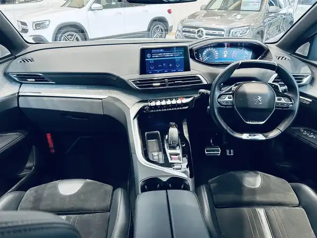 プジョー ５００８ GT ブルーHDi 大阪府 2021(令3)年 4.1万km BLANC NACRE ハーフレザー/Dメモリ付きパワーシート/シートヒーター/純正ディスプレイオーディオ/applecarplay/バック・サイドカメラ/純正18インチAW/LEDヘッドライト/電動リアゲート/ワイヤレス充電/FOCALスピーカー/ブラインドスポット/パドルシフト/クリアランスソナー/ETC/ドラレコ/ACC