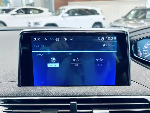 プジョー ５００８ GT ブルーHDi 大阪府 2021(令3)年 4.1万km BLANC NACRE ハーフレザー/Dメモリ付きパワーシート/シートヒーター/純正ディスプレイオーディオ/applecarplay/バック・サイドカメラ/純正18インチAW/LEDヘッドライト/電動リアゲート/ワイヤレス充電/FOCALスピーカー/ブラインドスポット/パドルシフト/クリアランスソナー/ETC/ドラレコ/ACC