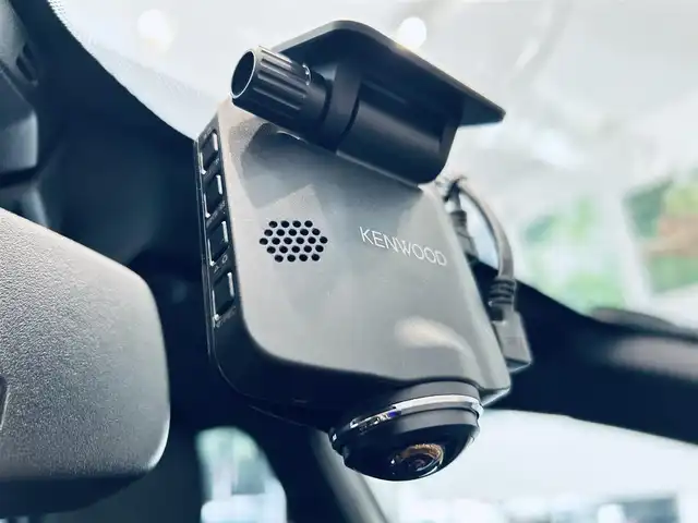 プジョー ５００８ GT ブルーHDi 大阪府 2021(令3)年 4.1万km BLANC NACRE ハーフレザー/Dメモリ付きパワーシート/シートヒーター/純正ディスプレイオーディオ/applecarplay/バック・サイドカメラ/純正18インチAW/LEDヘッドライト/電動リアゲート/ワイヤレス充電/FOCALスピーカー/ブラインドスポット/パドルシフト/クリアランスソナー/ETC/ドラレコ/ACC
