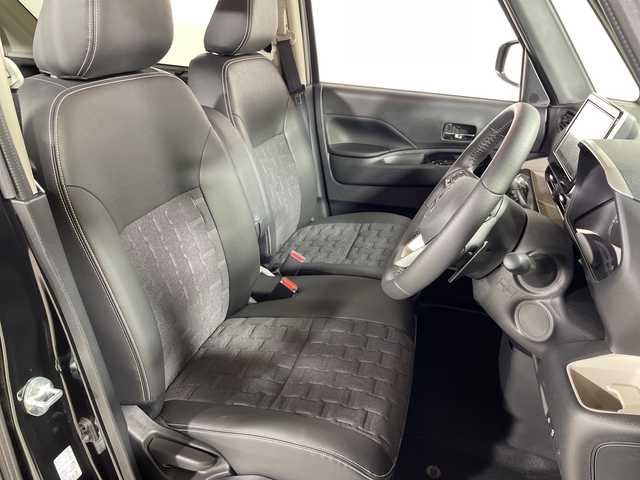 三菱 デリカミニ T プレミアム 神奈川県 2025(令7)年 0.1千km アメジストブラック 三菱e-Assist/純正9インチディスプレイオーディオ　/アラウンドビューモニター　/両側パワースライドドア　/レーダークルーズコントロール　/LEDオートライト　/ハーフレザーシート　/シートヒーター　/純正15インチアルミホイール/ステアリングヒーター/ステアリングスイッチ　/USBポート/スマートキー/禁煙車