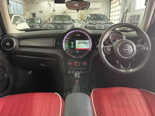 ＭＩＮＩ ミニ クーパー D 兵庫県 2019(平31)年 2.1万km 赤 純正ナビ/バックカメラ/社外フルセグTV/社外DVD/ETC/LEDヘッドライト/ドライブレコーダー/スマートキー/シートカバー