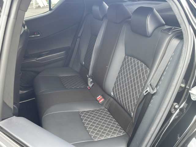 トヨタ Ｃ－ＨＲ G モード ネロ 愛知県 2019(令1)年 7.3万km ブラックマイカ /禁煙/ワンオーナー/ディーラー整備記録簿R1.2.4.5.6//純正9インチナビ/フルセグ/CD/DVD/MSV/BT//バックカメラ/ビルトインETC/前後ドラレコ//ハーフレザーシート/シートヒーター/ランバーサポート//電動パーキングブレーキ//オートリトラウインカーミラー//革巻きステア/ステアスイッチ//純正LEDオートライト/オートハイビーム//純正LEDフォグ//自動防眩ルームミラー//照明付きバニティミラー//純正プラズマクラスターLEDルームランプ//PCS/ACC/BSM/LTA/LDA//純正フロアマット/フロントゴムマット//純正ドアバイザー//純正トノカバー//スペアタイヤ//新車時保証書//取扱説明書//ナビ取説//スペアスマートキー