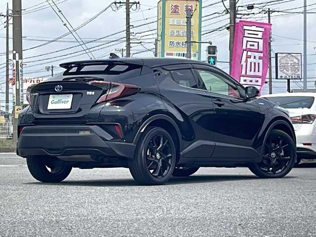 トヨタ Ｃ－ＨＲ G モード ネロ 愛知県 2019(令1)年 7.3万km ブラックマイカ /禁煙/ワンオーナー/ディーラー整備記録簿R1.2.4.5.6//純正9インチナビ/フルセグ/CD/DVD/MSV/BT//バックカメラ/ビルトインETC/前後ドラレコ//ハーフレザーシート/シートヒーター/ランバーサポート//電動パーキングブレーキ//オートリトラウインカーミラー//革巻きステア/ステアスイッチ//純正LEDオートライト/オートハイビーム//純正LEDフォグ//自動防眩ルームミラー//照明付きバニティミラー//純正プラズマクラスターLEDルームランプ//PCS/ACC/BSM/LTA/LDA//純正フロアマット/フロントゴムマット//純正ドアバイザー//純正トノカバー//スペアタイヤ//新車時保証書//取扱説明書//ナビ取説//スペアスマートキー
