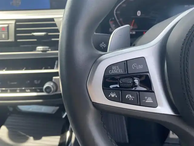 ＢＭＷ Ｘ３ 20d xDrive Mスポーツ 福岡県 2020(令2)年 2.6万km アルピンホワイトⅢ ・アダプティブクルーズコントロール/・純正ＨＤＤナビ／ＵＳＢ／Ｂｌｕｅｔｏｏｔｈ／ＡｐｐｌｅＣａｒＰｌａｙ/・全方位カメラ/・ハーフレザーシート／シートヒーター/・ＥＴＣ/・前後ドライブレコーダー/・純正１９ＡＷ/・プッシュスタート/・パーキングアシスト/・アイドリングストップ/・スマートキー/・フルフラットシート/・レーンキープアシスト/・オートライト/・LEDライト/・ヘッドアップディスプレイ/・ワイヤレス充電