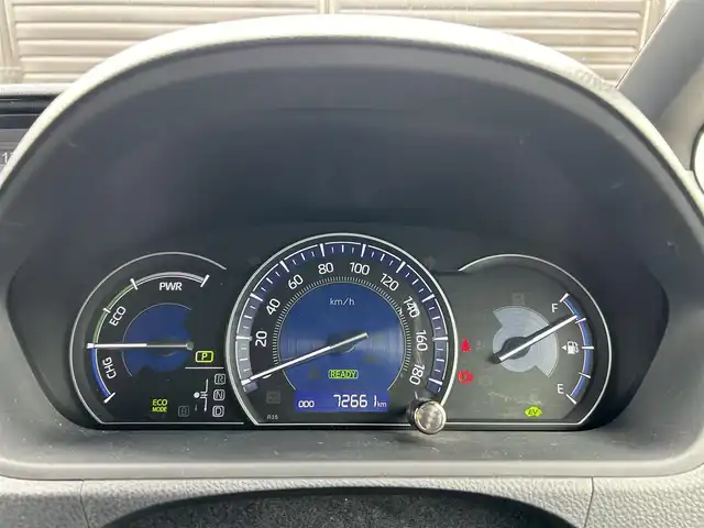 トヨタ エスクァイア ハイブリッド Gi 埼玉県 2021(令3)年 7.3万km ブラック ワンオーナー/両側パワスラ/純正ナビ/・NSZT-Y68T/・バックカメラ/・フルセグ/・CD、DVD/・Bluetooth/ETC/前席シートヒーター/USB充電ポート×４/nanoeデュアルエアコン/社外スピーカー/クルコン