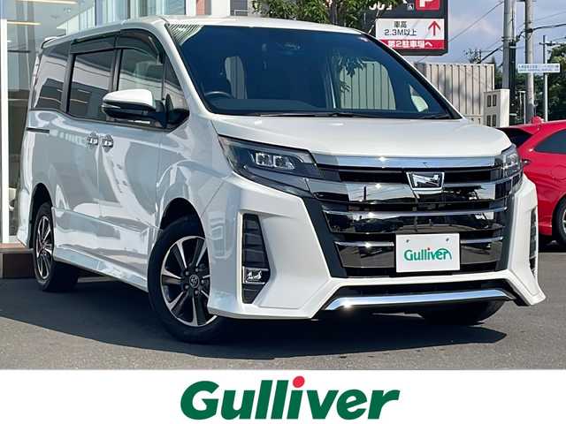 トヨタ ノア Si ダブルバイビー 道央・札幌 2018(平30)年 6万km ホワイトパールクリスタルシャイン 4WD/寒冷地仕様/ワンオーナー/アルパイン9インチナビ・フルセグTV/CD・DVD・Bluetooth/バックカメラ/合皮コンビシート/両側パワースライドドア/セーフティセンス/プリクラッシュセーフティ/レーンディパーチャーアラート/オートマチックハイビーム/クルーズコントロール/ワイパーデアイサー/エンジンスターター/LEDヘッドライト/LEDフォグランプ/純正16インチアルミ/スペアキー/保証書・取説書