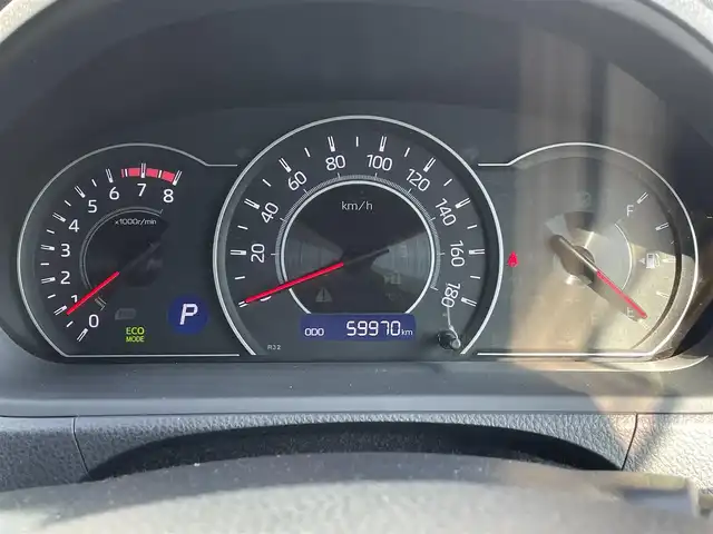 トヨタ ノア Si ダブルバイビー 道央・札幌 2018(平30)年 6万km ホワイトパールクリスタルシャイン 4WD/寒冷地仕様/ワンオーナー/アルパイン9インチナビ・フルセグTV/CD・DVD・Bluetooth/バックカメラ/合皮コンビシート/両側パワースライドドア/セーフティセンス/プリクラッシュセーフティ/レーンディパーチャーアラート/オートマチックハイビーム/クルーズコントロール/ワイパーデアイサー/エンジンスターター/LEDヘッドライト/LEDフォグランプ/純正16インチアルミ/スペアキー/保証書・取説書