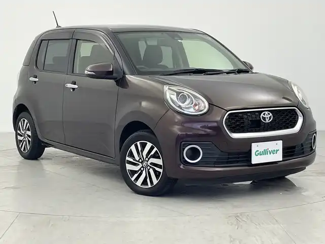 トヨタ パッソ モーダ　S 愛知県 2016(平28)年 2.5万km プラムブラウンパールクリスタルシャイン 社外ナビ/・CD/DVD/・Bluetooth/・フルセグテレビ/バックカメラ/衝突軽減ブレーキ/スマートキー/ステアリングスイッチ/フォグランプ/ＥＴＣ/コーナーセンサー/ＬＥＤヘッドライト/アイドリングストップ
