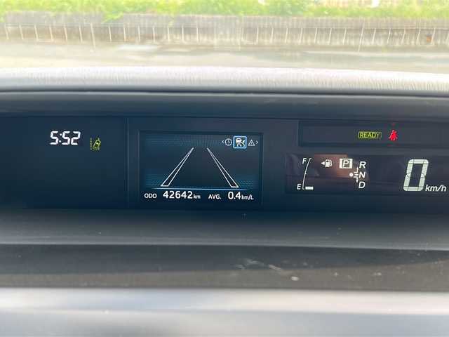 トヨタ プリウス α S ツーリングセレクション 茨城県 2017(平29)年 4.3万km ホワイトパールクリスタルシャイン トヨタセーフティセンス/純正9インチSDナビ/BT/CD/DVD/SD/レーダークルーズコントロール/バックカメラ/LEDオートライト/オートマチックハイビーム/純正17インチアルミホイール/スマートキー/ETC/フルセグTV/純正フロアマット/前後コーナーセンサー/横滑り防止装置/レーンキープアシスト/衝突被害軽減システム/禁煙車