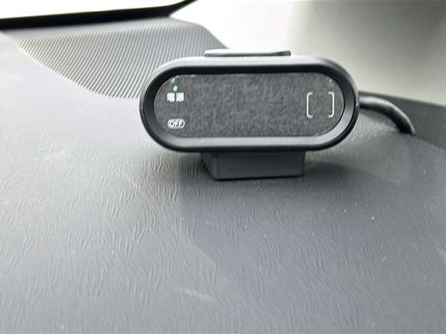 トヨタ プリウス α S ツーリングセレクション 茨城県 2017(平29)年 4.3万km ホワイトパールクリスタルシャイン トヨタセーフティセンス/純正9インチSDナビ/BT/CD/DVD/SD/レーダークルーズコントロール/バックカメラ/LEDオートライト/オートマチックハイビーム/純正17インチアルミホイール/スマートキー/ETC/フルセグTV/純正フロアマット/前後コーナーセンサー/横滑り防止装置/レーンキープアシスト/衝突被害軽減システム/禁煙車