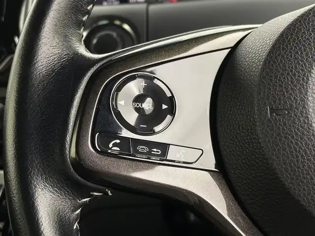 ホンダ Ｎ ＢＯＸ カスタム G L ターボ ホンダセンシング 宮城県 2017(平29)年 3.9万km ルナシルバーM 純正ナビ /両側パワースライドドア /アダプティブクルーズコントロール /衝突軽減ブレーキ /路外逸脱抑制機能　/シートヒーター　/フルセグTV /Bluetoothオーディオ　/バックモニター /ETC /前後ドライブレコーダー /LEDヘッドライト/シーケンシャルターンシグナル/ハーフレザー/純正15インチAW/禁煙車
