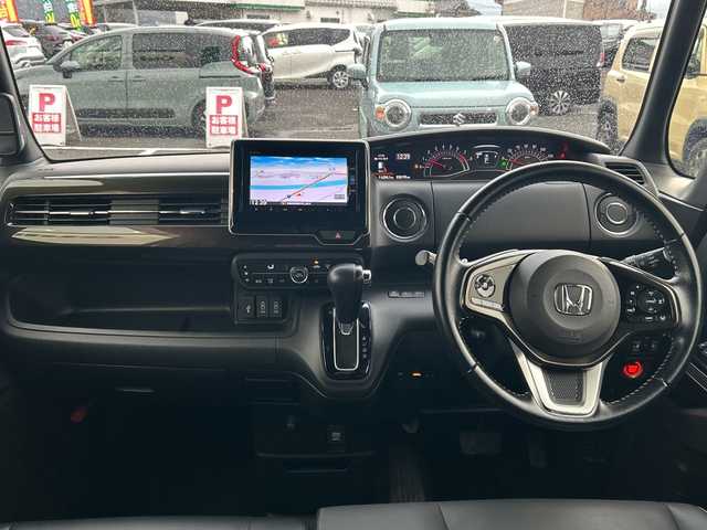 ホンダ Ｎ ＢＯＸ カスタム G L ターボ ホンダセンシング 京都府 2017(平29)年 3.9万km ルナシルバーM 純正ナビ /両側パワースライドドア /アダプティブクルーズコントロール /衝突軽減ブレーキ /路外逸脱抑制機能　/シートヒーター　/フルセグTV /Bluetoothオーディオ　/バックモニター /ETC /前後ドライブレコーダー /LEDヘッドライト/シーケンシャルターンシグナル/ハーフレザー/純正15インチAW/禁煙車