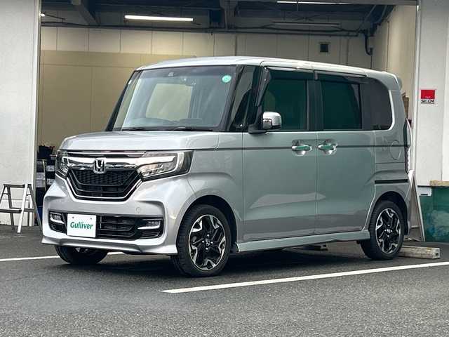 ホンダ Ｎ ＢＯＸ カスタム G L ターボ ホンダセンシング 京都府 2017(平29)年 3.9万km ルナシルバーM 純正ナビ /両側パワースライドドア /アダプティブクルーズコントロール /衝突軽減ブレーキ /路外逸脱抑制機能　/シートヒーター　/フルセグTV /Bluetoothオーディオ　/バックモニター /ETC /前後ドライブレコーダー /LEDヘッドライト/シーケンシャルターンシグナル/ハーフレザー/純正15インチAW/禁煙車