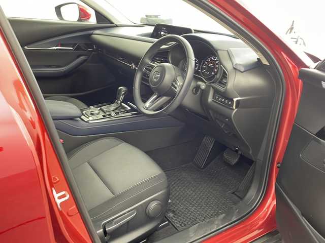 マツダ ＣＸ－３０ 20S プロアクティブ 兵庫県 2020(令2)年 3.7万km ソウルレッドクリスタルM ・スーパーＵＶカットガラス（フロントドア）＋ＩＲカットガラス（フロントガラス／フロントドア）/・ＣＤ／ＤＶＤプレーヤー＋地上デジタルＴＶチューナー（フルセグ）/・３６０°セーフティパッケージ/・３６０°ビュー・モニター＋ドライバー・モニタリング/・ボーズサウンドシステム（ＡＵＤＩＯＰＩＬＯＴ２＋Ｃｅｎｔｅｒｐｏｉｎｔ２）＋１２スピーカー/・純正ナビ＆フルセグ＆BT＆DVD＆USB＆HDMI/・ブラインドスポットモニター/・パワーバックドア/・ビルトインETC/・i-ACTIVSENSE/・スマートブレーキサポート/・レーンキープアシスト/・レーダークルーズコントロール/・オートマチックハイビーム/・DRL（デイタイムランニングランプ）/・アダプティブLEDライト/・コーナーセンサー/・ヘッドアップディスプレイ/・TCS/・アイドリングストップ/・純正18インチアルミホイール/・スマートキー/・スペアキー/・プッシュスタート/・フロアマット/・社外前後ドライブレコーダー