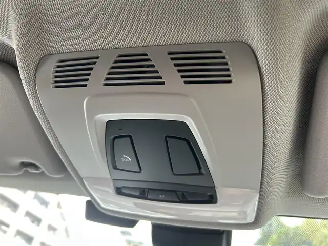 ＢＭＷ ２１８ｄ アクティブツアラー 大阪府 2016(平28)年 7.5万km 白 純正ナビ/バックカメラ/純正16インチAW/AUX/USB/Bluetooth/クリアランスソナー/ETC