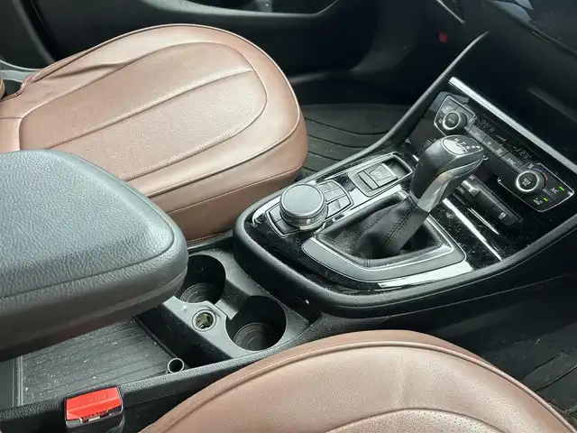 ＢＭＷ ２１８ｄ アクティブツアラー 大阪府 2016(平28)年 7.5万km 白 純正ナビ/バックカメラ/純正16インチAW/AUX/USB/Bluetooth/クリアランスソナー/ETC