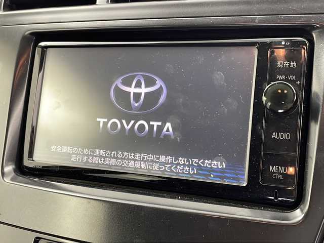 トヨタ プリウス α S チューンブラック 新潟県 2014(平26)年 10.1万km ブラキッシュレッドマイカ 　ワンセグテレビ/　バックカメラ/　アイドリングストップ/　ウィンカーミラー/　ドアバイザー/　プッシュスタート/　ETC/　スマートキー/　フォグランプ/　HIDライト/　オートライト/　スペアキー