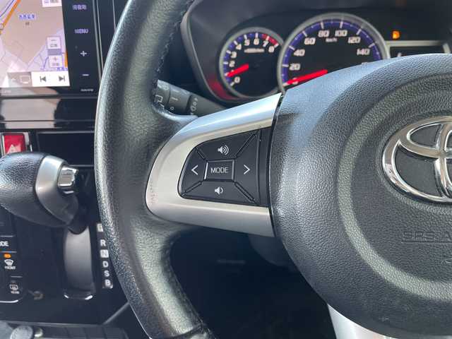 トヨタ ルーミー カスタムG S 福岡県 2017(平29)年 5.1万km ブラックマイカメタリック 社外７型メモリナビ/フルセグＴＶ/バックカメラ/両側パワースライドドア/クルーズコントロール/ＥＴＣ/コーナーセンサー/純正１４インチアルミホイール/ＬＥＤヘッドライト/オートライト/エアロパーツ/プッシュスタート/スマートキー