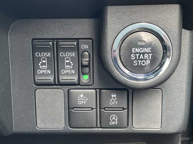 トヨタ ルーミー カスタムG S 福岡県 2017(平29)年 5.1万km ブラックマイカメタリック 社外７型メモリナビ/フルセグＴＶ/バックカメラ/両側パワースライドドア/クルーズコントロール/ＥＴＣ/コーナーセンサー/純正１４インチアルミホイール/ＬＥＤヘッドライト/オートライト/エアロパーツ/プッシュスタート/スマートキー