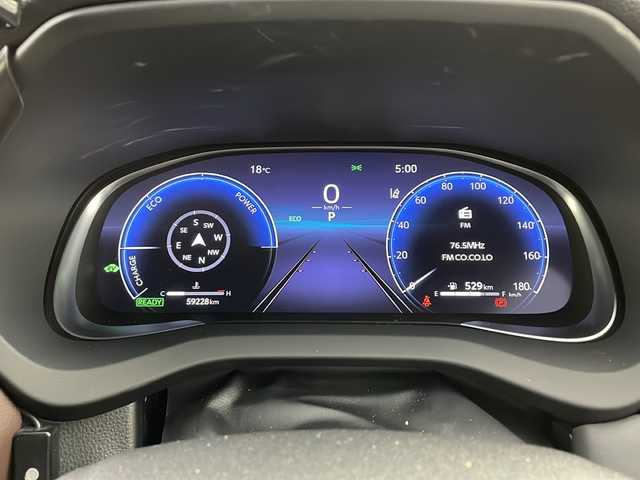 トヨタ ハリアー ハイブリッド Z レザーパッケージ 兵庫県 2023(令5)年 6万km プラチナホワイトパールマイカ ・ワンオーナー車/・純正12.3インチナビ/・Bluetooth/USB/Miracast/フルセグテレビ/・パノラミックビューモニター/・パノラマルーフ/・トヨタセーフティセンス/・プリクラッシュセーフティ/・レーントレーシングアシスト/・レーダクルーズコントロール/・アダプティブハイビームシステム/・クリアランスソナー/・ロードサインアシスト/・ドライバー異常時対応システム/・先行車発進告知機能/・パーキングサポートブレーキ/・ヒルスタートアシストコントロール/・S-VSC/・緊急ブレーキシグナル/・ドライブスタートコントロール/・パワーバックドア/・電動パーキングブレーキ/・オートホールドブレーキ/・革巻きステアリング/・ステアリングスイッチ/・ステアリングヒーター/・前席パワーシート/・運転席メモリシート/・前席シートヒーター/・前席シートベンチレーション/・純正デジタルインナーミラー/・JBLプレミアムサウンドシステム/・LEDヘッドライト/・20インチモデリスタアルミホイールタイヤ/・モデリスタエアロ/・ビルトインETC/・スペアキー/・AC100V充電/・寒冷地仕様車/・GPSレーダー