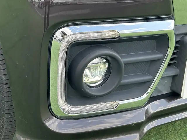 スズキ スペーシア カスタム HYBRID XS 香川県 2020(令2)年 1.1万km アーバンブラウンパールメタリック 社外7インチナビ(MDV-S707W)/→FM/AM/TV/CD/Bluetooth/スズキセーフティーセンス/・全方位モニター用カメラ/・アダクティブクルーズコントロール（全車速追従機能付）/・デュアルセンサーブレーキサポートII/・誤発信抑制機能（前後）/・後退ブレーキサポート/・車線逸脱抑制機能/・標識認識機能/両側パワースライドドア/D席シートヒーター/ハーフレザーシート/ヘッドアップディスプレイ/LEDヘッドライト/LEDフォグランプ/オートライト/革巻きステアリング/ステアリングリモコン/純正アルミホイール15インチ/ドライブレコーダー/コーナーセンサー/アイドリングストップ/オートエアコン/純正フロアマット/純正ドアバイザー/ETC/スマートキー/プッシュスタート