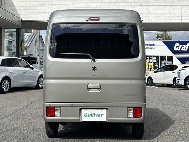スズキ エブリイ JOIN 愛知県 2025(令7)年 0.3万km モスグレーメタリック /ワンオーナー//4WD//純正ディスプレイオーディオ//FM/AM/BT/USB//バックカメラ//ETC//横滑り防止装置//レーンアシスト//衝突被害軽減システム//クリアランスソナー//光軸調整ダイヤル//リヤヒーター//シートヒーター(D)//サイドアンダーミラー//電格ミラー//純正LEDオートライト//フロントフォグランプ//純正ホイールキャップ//純正フロアマット//純正ドアバイザー//バニティミラー//イモビライザー//ダブルエアバック//リモコンキー//スペアキー1本//取扱説明書//ディスプレイオーディオ説明書//保証書