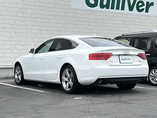アウディ Ａ５ SB 2．0 TFSI クワトロ 静岡県 2012(平24)年 7.7万km 白 純正ナビ/オートパーキング/ステアリングスイッチ/全席電動シート/ビルドインETC/スペアキー×１/ワンオーナー/フォグライト/純正１８インチアルミホイール/BT/TV（フルセグ）/オートホールド