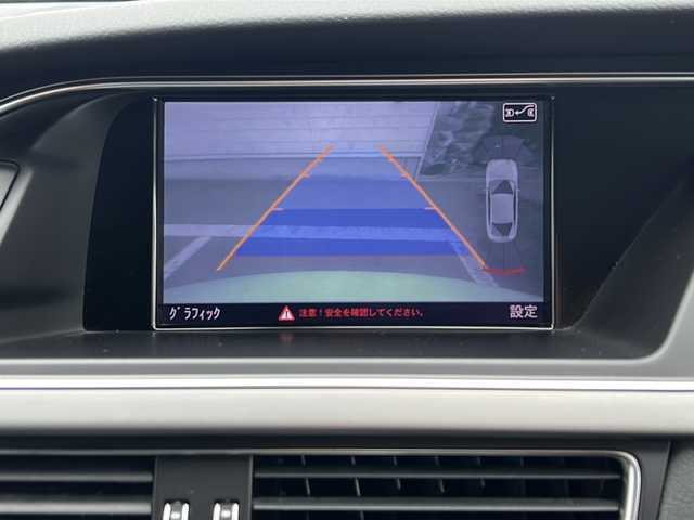 アウディ Ａ５ SB 2．0 TFSI クワトロ 静岡県 2012(平24)年 7.7万km 白 純正ナビ/オートパーキング/ステアリングスイッチ/全席電動シート/ビルドインETC/スペアキー×１/ワンオーナー/フォグライト/純正１８インチアルミホイール/BT/TV（フルセグ）/オートホールド