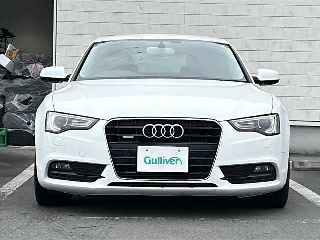 アウディ Ａ５ SB 2．0 TFSI クワトロ 静岡県 2012(平24)年 7.7万km 白 純正ナビ/オートパーキング/ステアリングスイッチ/全席電動シート/ビルドインETC/スペアキー×１/ワンオーナー/フォグライト/純正１８インチアルミホイール/BT/TV（フルセグ）/オートホールド