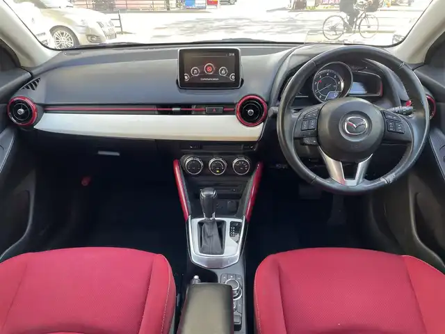 マツダ デミオ XD ミッドセンチュリー 福岡県 2015(平27)年 11.3万km スノーフレイクホワイトパールマイカ 純正メーカーナビ/（AM/FM/CD/DVD/USB/AUX/Bluetooth/フルセグTV）/パドルシフト/クルーズコントロール/横滑り防止/レーンキープ/アイドリングストップ/衝突軽減ブレーキ/シートヒーター（運転席/助手席）/ハンズフリー/オートライト/フォグランプ/電格ミラー/純正フロアマット/純正アルミホイール/ETC/ドライブレコーダー前/保証書/取扱説明書/スペアキー×１