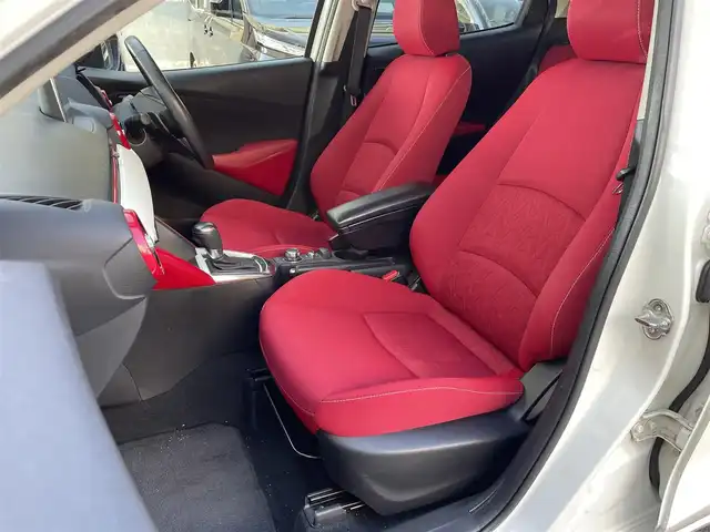 マツダ デミオ XD ミッドセンチュリー 福岡県 2015(平27)年 11.3万km スノーフレイクホワイトパールマイカ 純正メーカーナビ/（AM/FM/CD/DVD/USB/AUX/Bluetooth/フルセグTV）/パドルシフト/クルーズコントロール/横滑り防止/レーンキープ/アイドリングストップ/衝突軽減ブレーキ/シートヒーター（運転席/助手席）/ハンズフリー/オートライト/フォグランプ/電格ミラー/純正フロアマット/純正アルミホイール/ETC/ドライブレコーダー前/保証書/取扱説明書/スペアキー×１